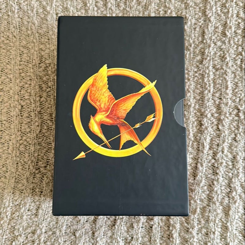 Trilogy Boxed Set -  Catching Fire - Mockingjay