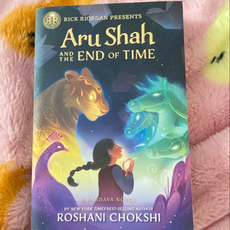 Aru Shah and the End of Time (a Pandava Novel Book 1)