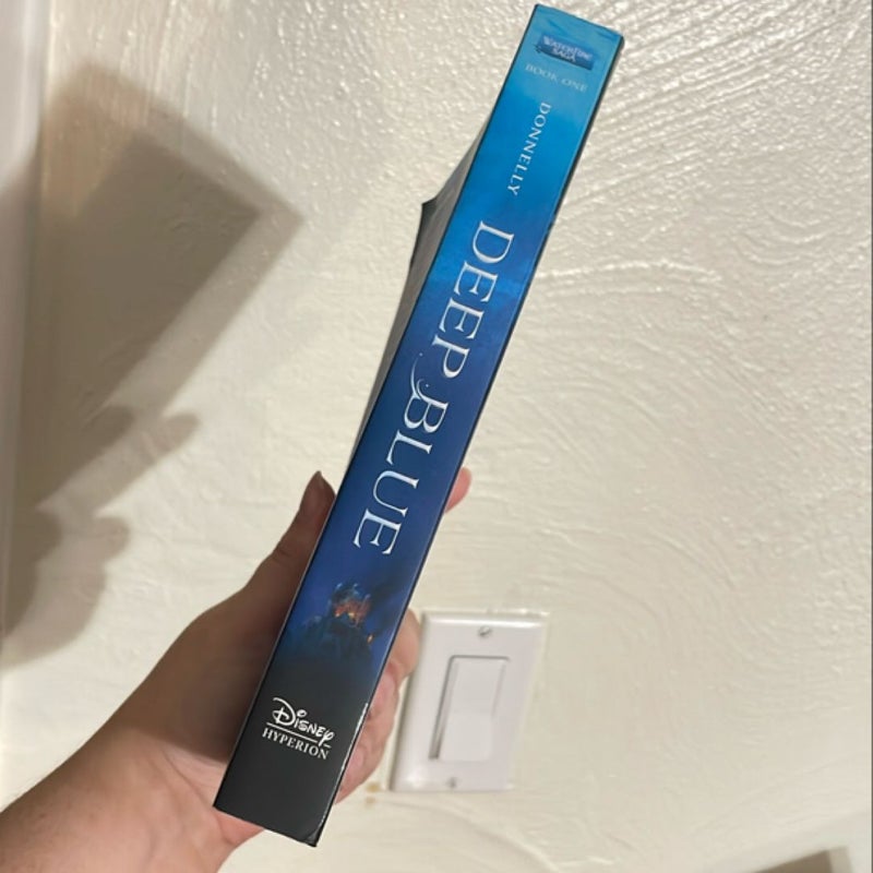 Waterfire Saga, Book One Deep Blue (Waterfire Saga, Book One)