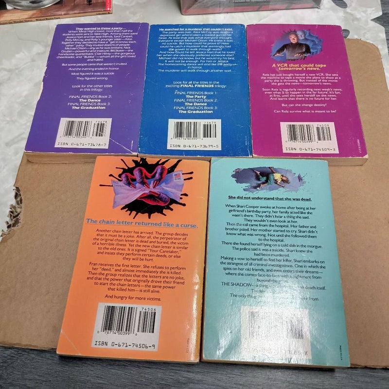 Lot 5 CHRISTOPHER PIKE books