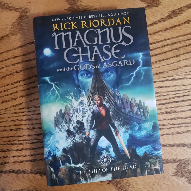 Magnus Chase and the Gods of Asgard, Book 3 the Ship of the Dead (Magnus Chase and the Gods of Asgard, Book 3)