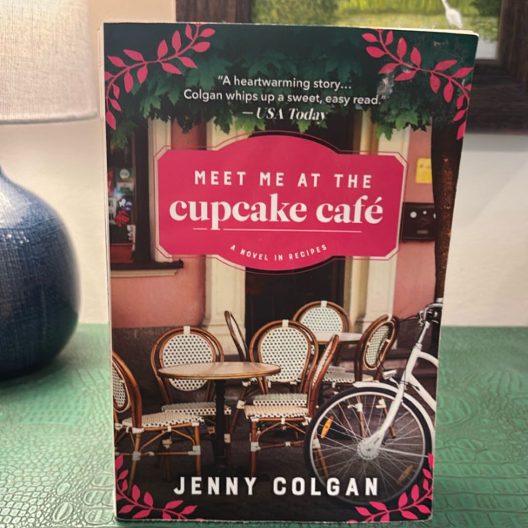 Meet Me at the Cupcake Cafe