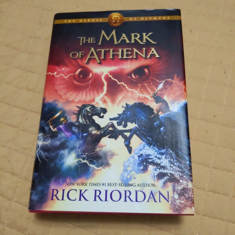 The Mark of Athena -Heroes of Olympus-  Book Three 