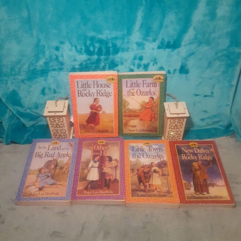 Little House : The Rocky Ridge Years (Rose years) 6 Book Set By Roger Lea MacBride.

All 1st editions!

All paperbacks with cover wear, creases on covers / spines. A few have small spine rips or names/stickers in them. In good shae =)


Little House on Rocky Ridge - small spine rip.


Little Farm in the Ozarks.


In the Land of the Big Red Apple - sticker on inner back cover.


On the Other Side of the Hill - tiny spine rip.


Little Town in the Ozarks - sticker on inner cover.


New Dawn on Rocky Ridge - name & sticker on inner covers.

