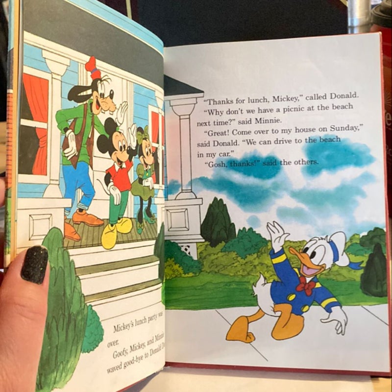 Walt Disney Productions Presents Donald Duck's Big Surprise