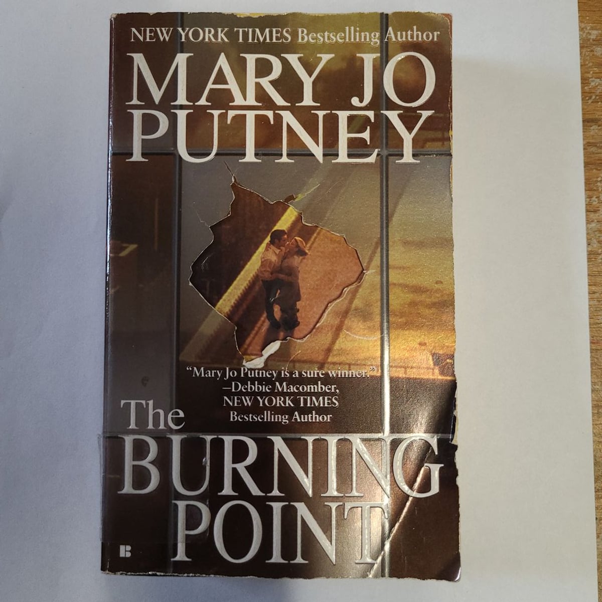 The Burning Point by Mary Jo Putney