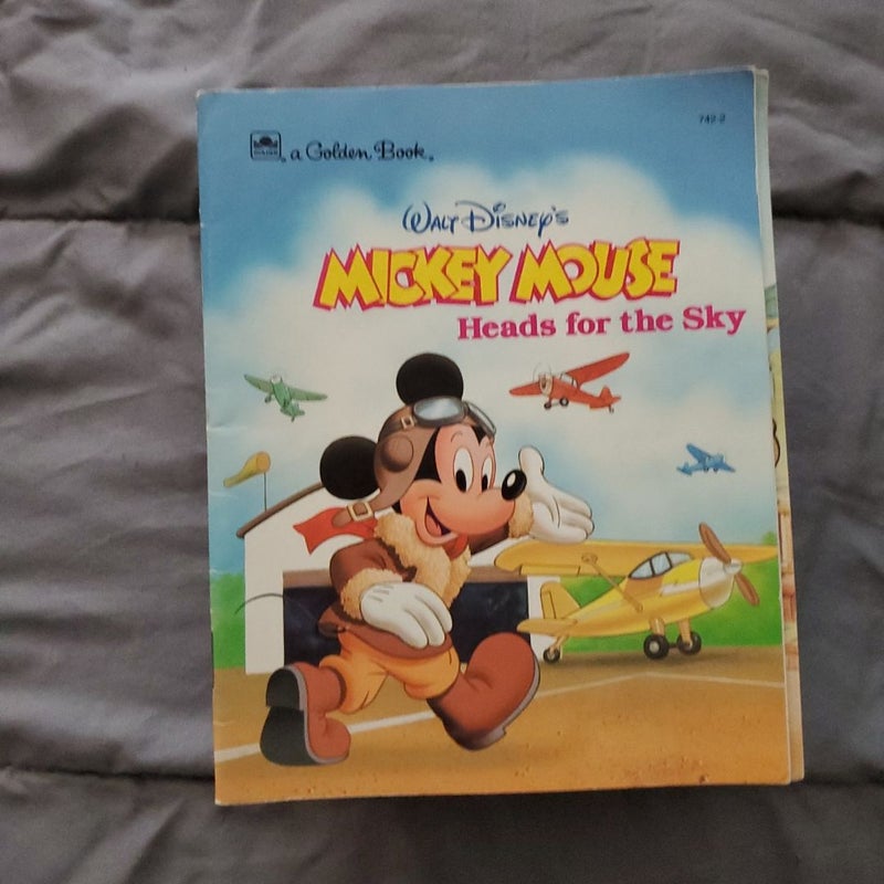 BUNDLE of 4 Mickey Mouse Kids Books