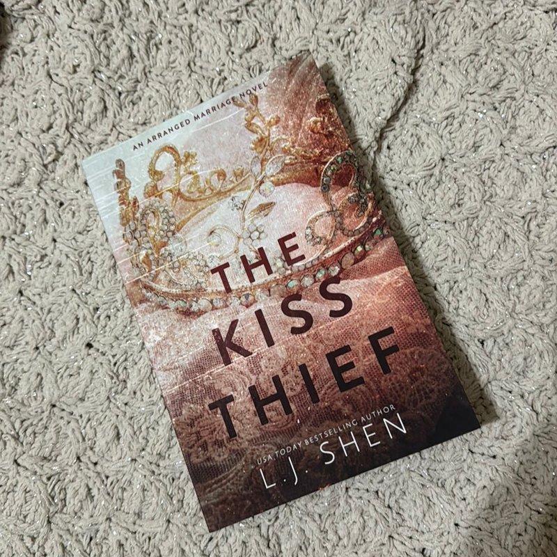 The Kiss Thief by L. J. Shen, Paperback Pangobooks