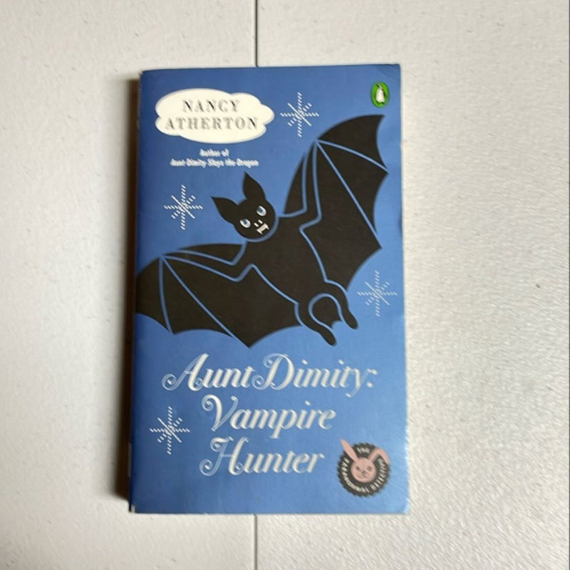 Aunt Dimity: Vampire Hunter