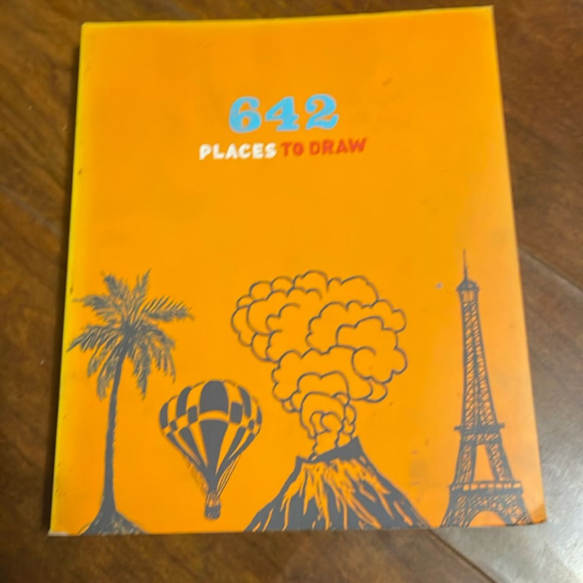 642 Places to Draw by Chronicle Books