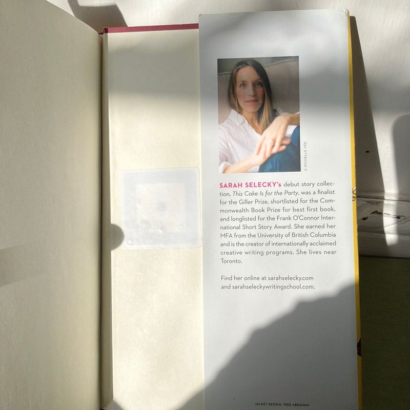 Radiant Shimmering Light