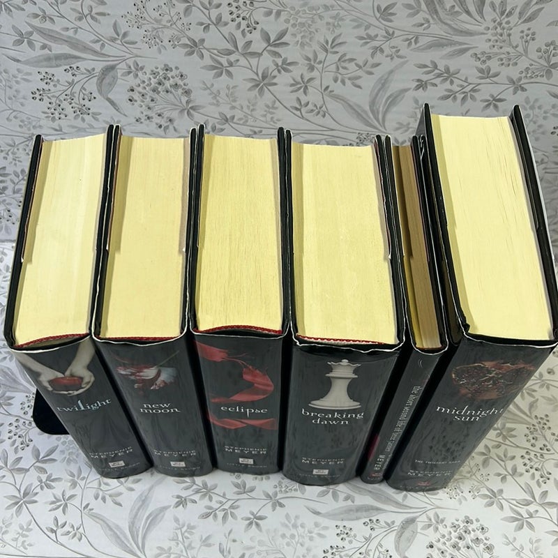 The Twilight Saga 6 Hardcover Bundle