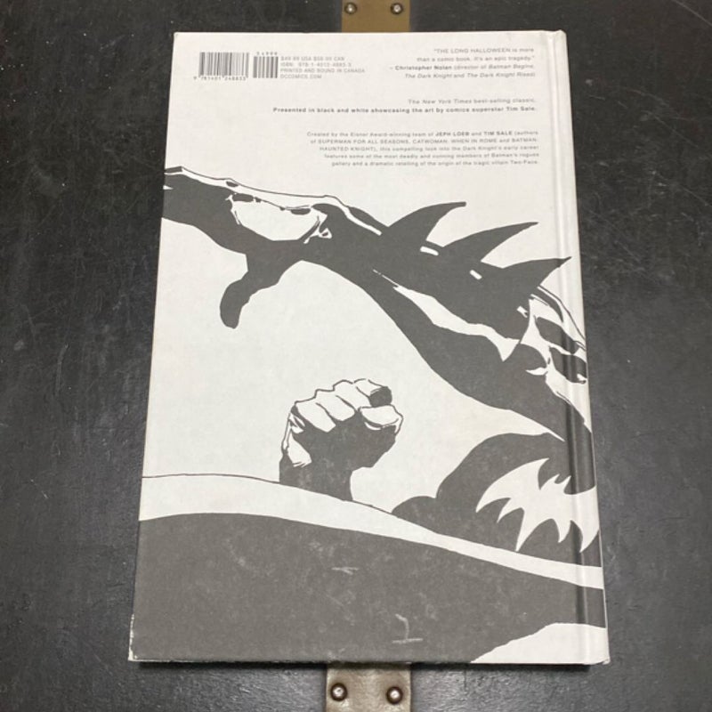 Batman Noir: The Long Halloween