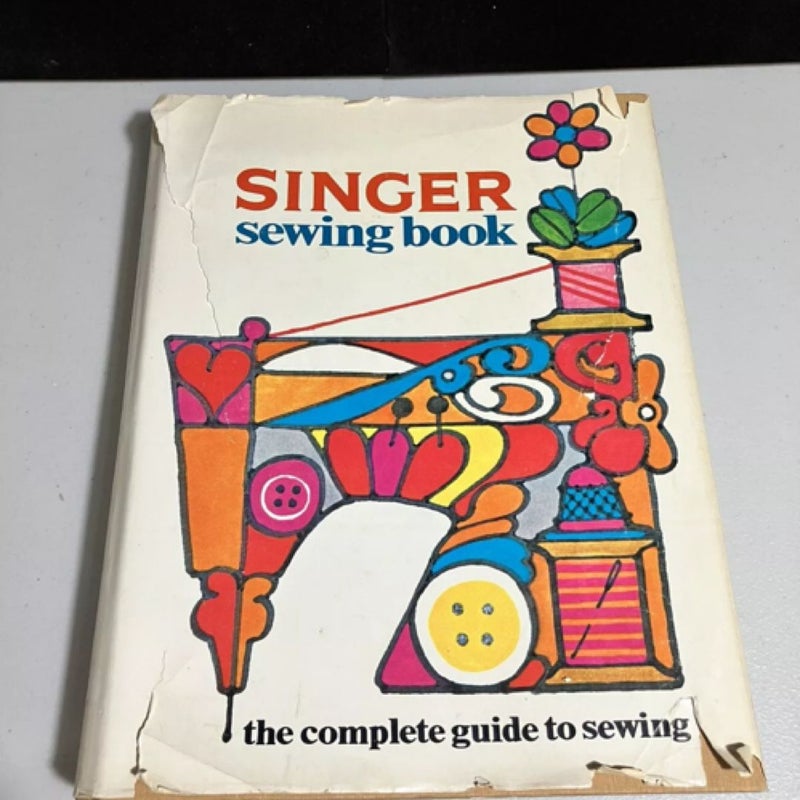 SINGER SEWING BOOK