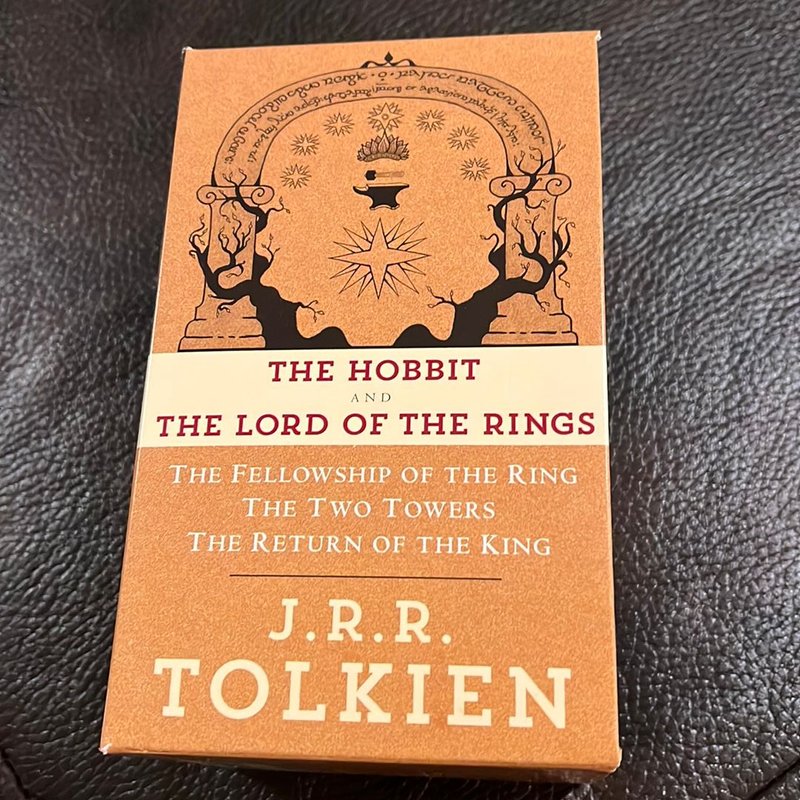 J. R. R. Tolkien 4-Book Boxed Set: the Hobbit and the Lord of the Rings ...
