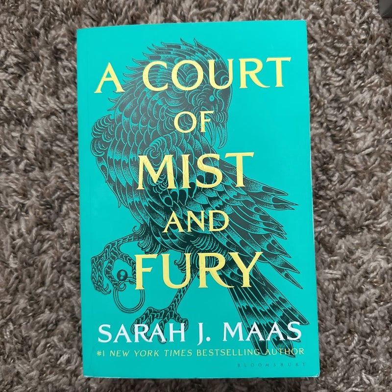 A Court of Thorns and Roses Paperback Box Set (5 Books)