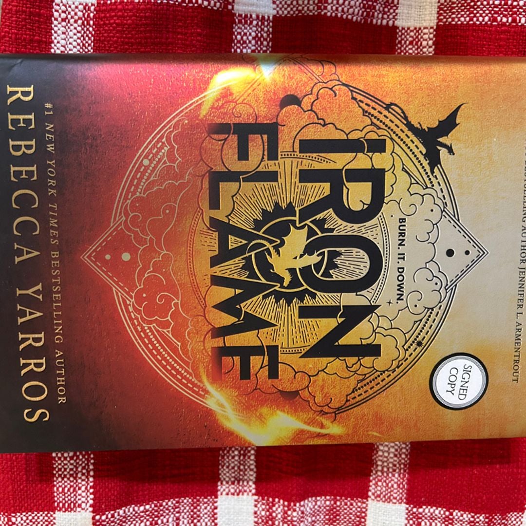 Iron Flame SIGNED by Rebecca Yarros, Hardcover | Pangobooks