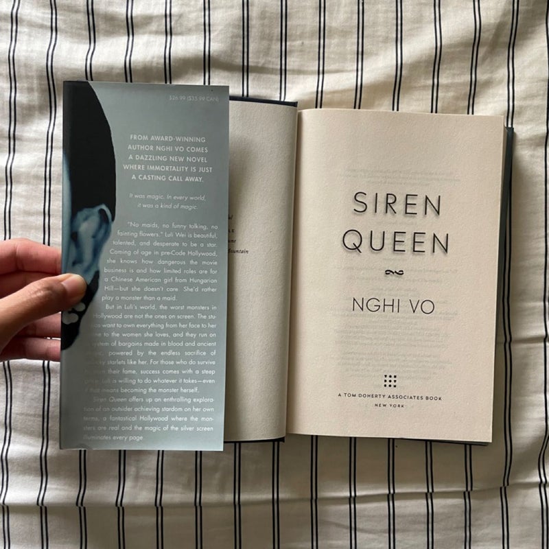 Siren Queen