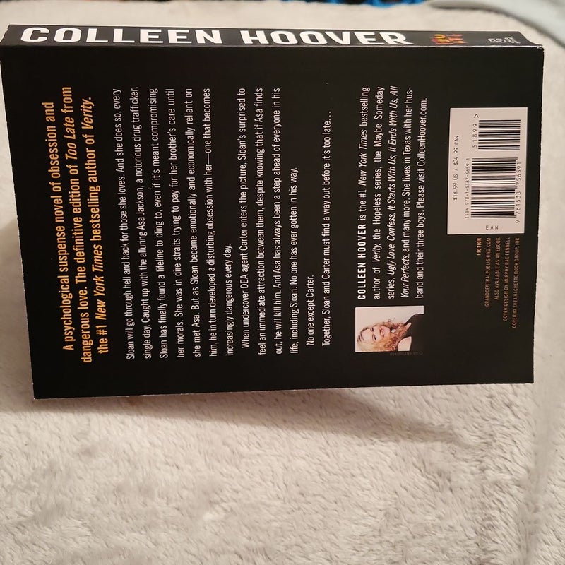 Colleen Hoover  Hachette Book Group