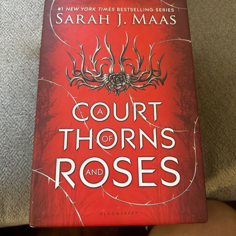 Acotar OOP hardcover boxed set perfect condition 