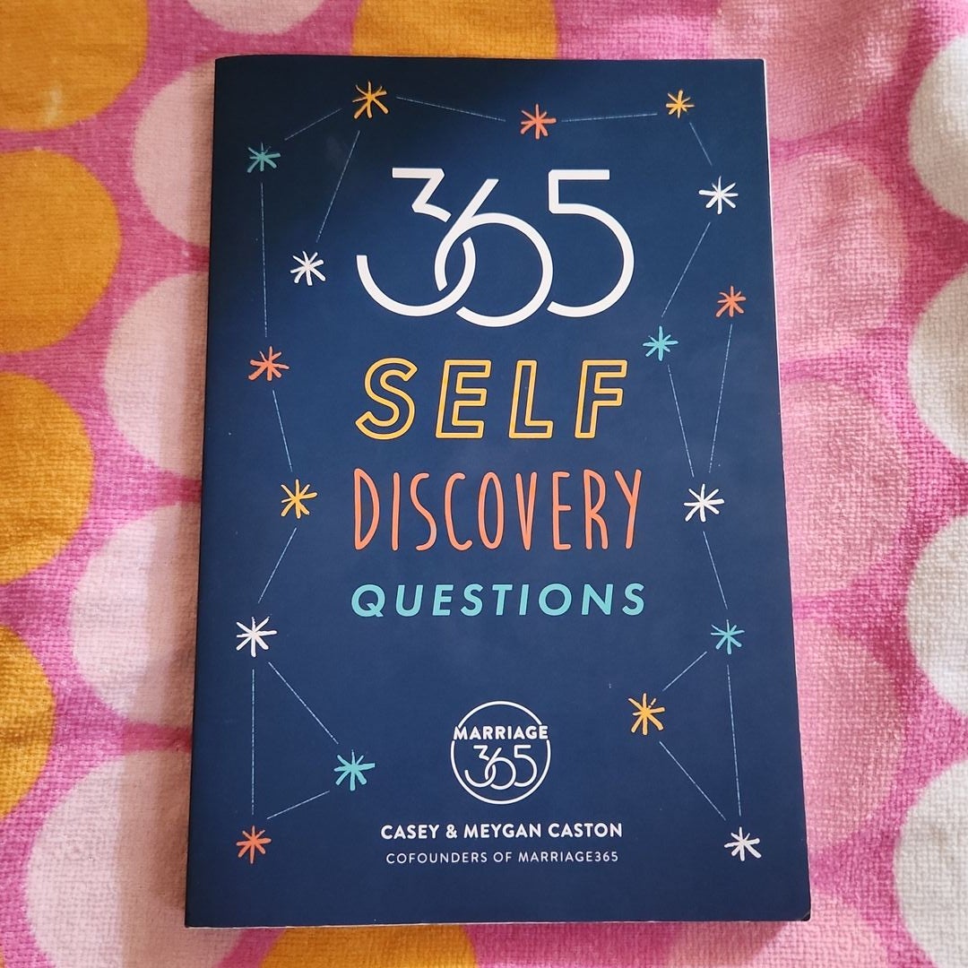 365 Questions For Couples [Book]