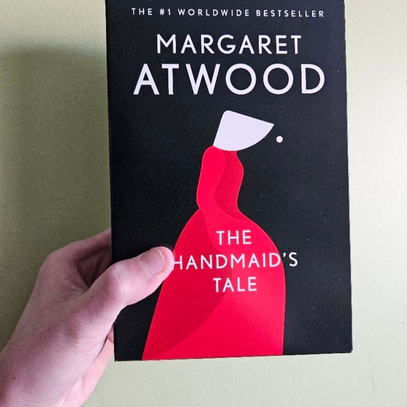 The Handmaid's Tale and the Testaments Box Set