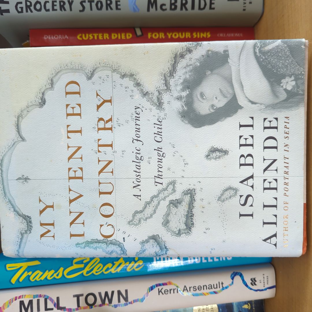 My Invented Country by Isabel Allende; Margaret Sayers Peden (Translator)