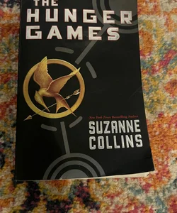 The Hunger Games By Suzanna Collins Very Good Trade PB