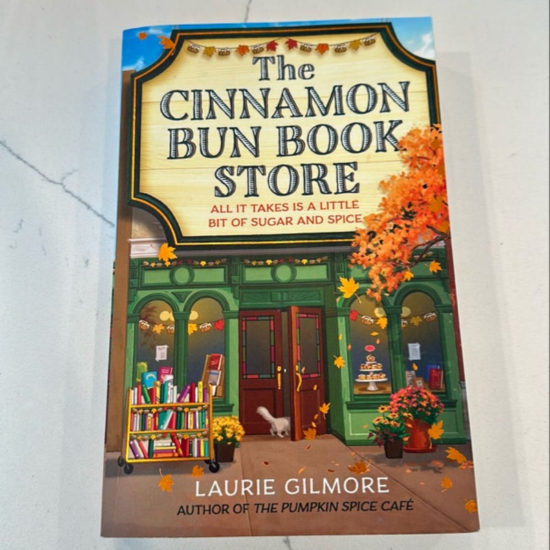 The Cinnamon Bun Book Store (Dream Harbor, Book 2)