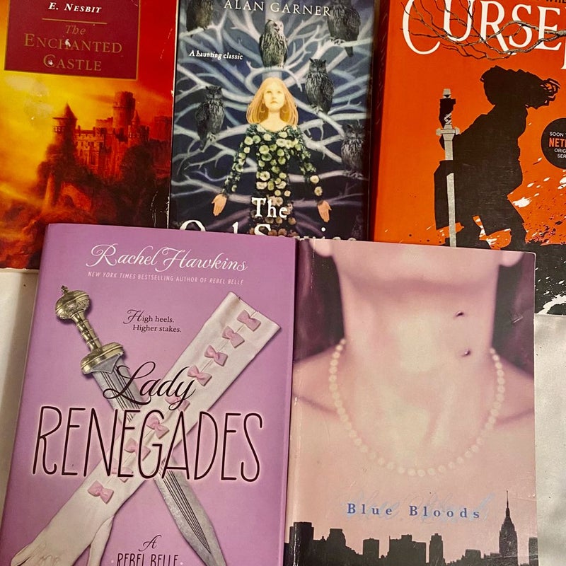 5 Enchanted YA Books ✨