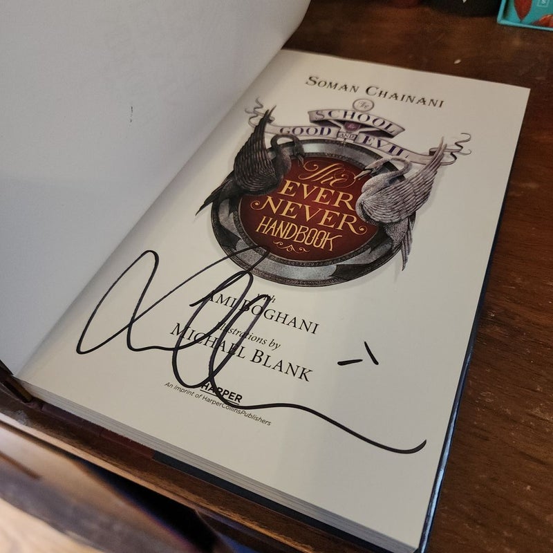 The School for Good and Evil: the Ever Never Handbook SIGNED COPY