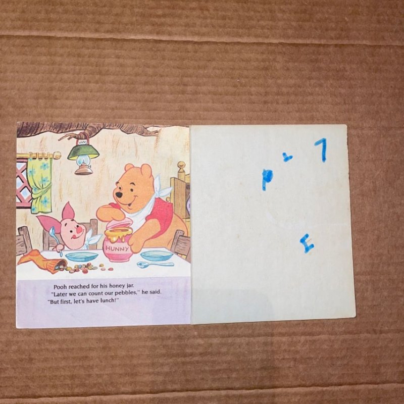 Walt Disney's Winnie the Pooh and the Pebble Hunt