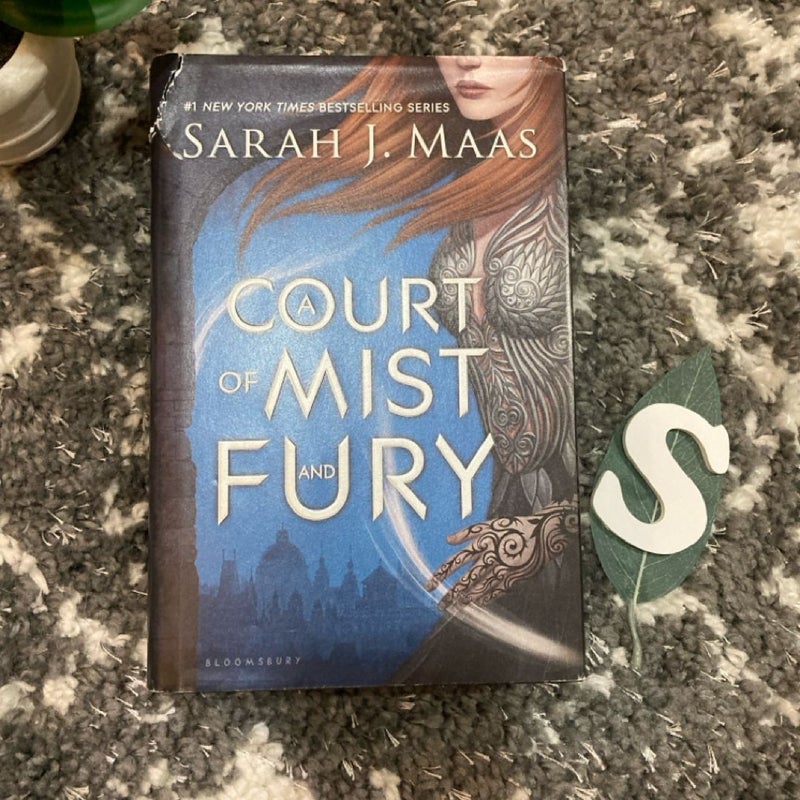 A Court of Thorns and Roses Series 1-4 Orginal Hardcover Editions