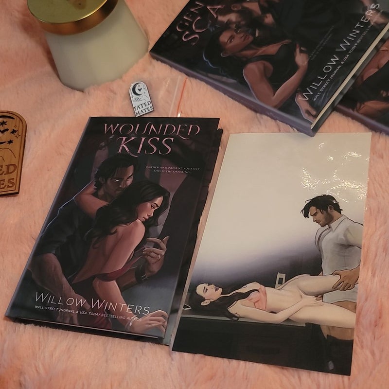 Fated Mates Box Set Willow Winters *Signed* with page overlays & merch