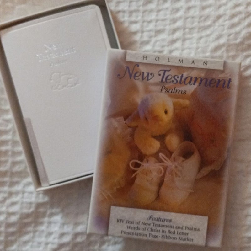 KJV Baby's New Testament, White Imitation Leather