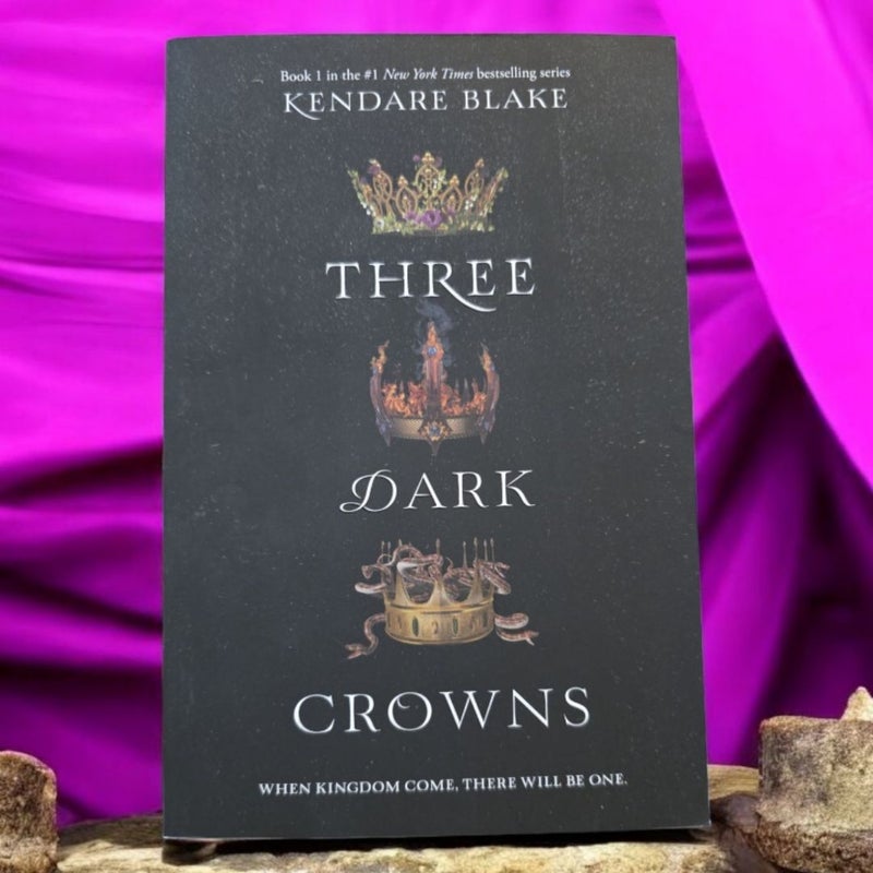 Three Dark Crowns