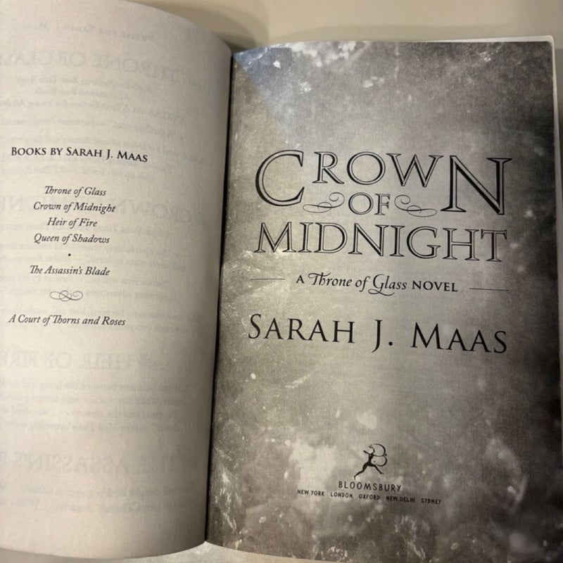 Crown of Midnight (OOP Cover)