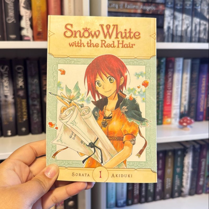 Snow White with the Red Hair, Vol. 1