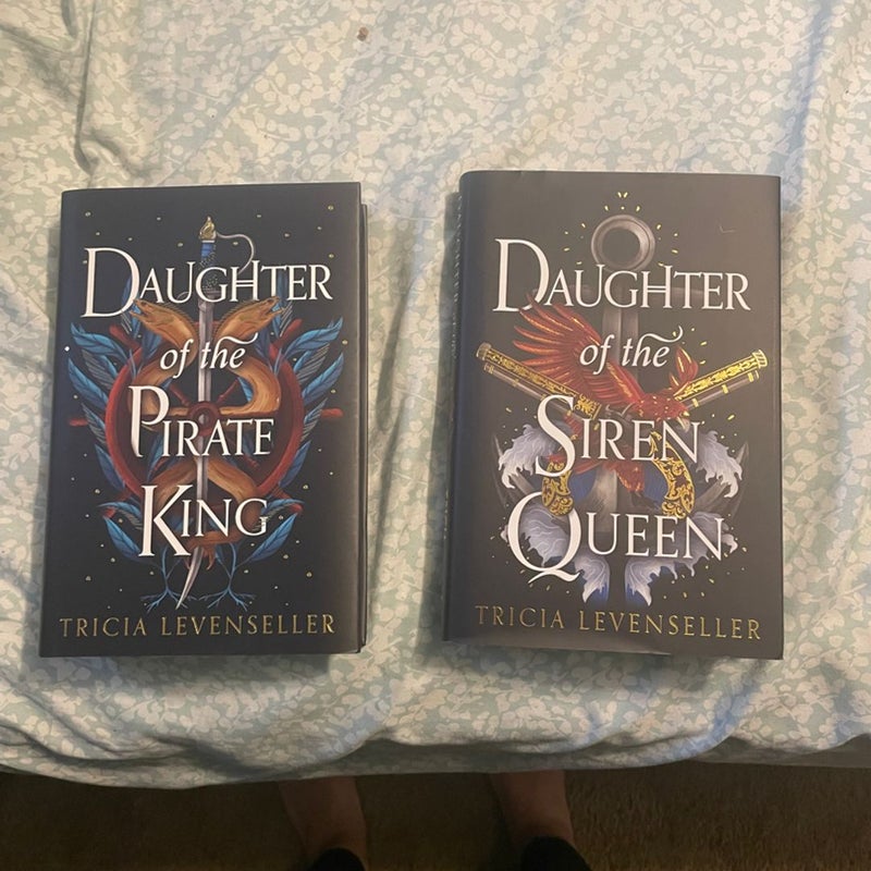 Daughter of the Pirate King and Daughter of the Siren Queen 