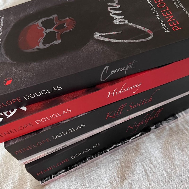 Devil’s Night - Foreign Edition with Posters! 