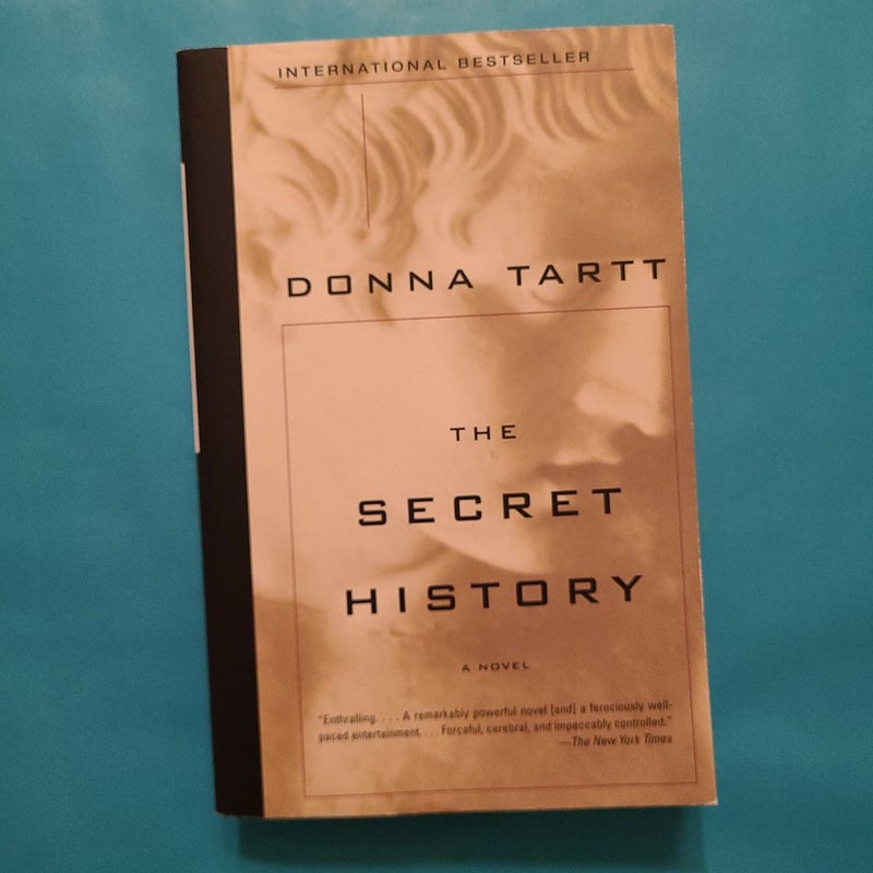 The Secret History by Donna Tartt, Paperback