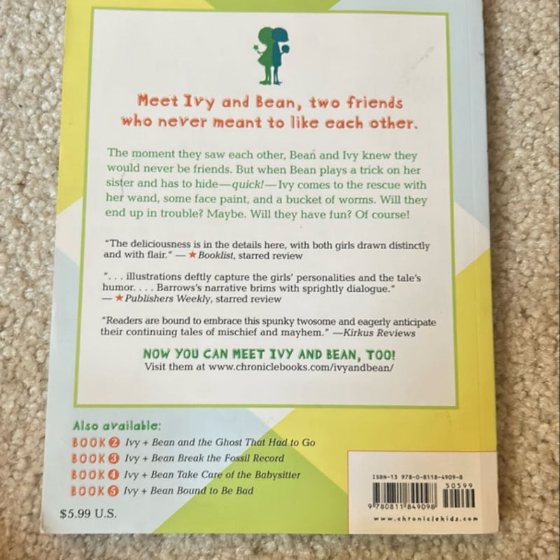 Ivy and Bean - Book 1 (Ivy and Bean Books, Books for Elementary School)