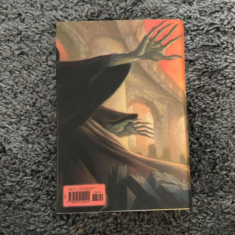 Harry Potter and the Deathly Hallows first edition (MAKE AN OFFER)