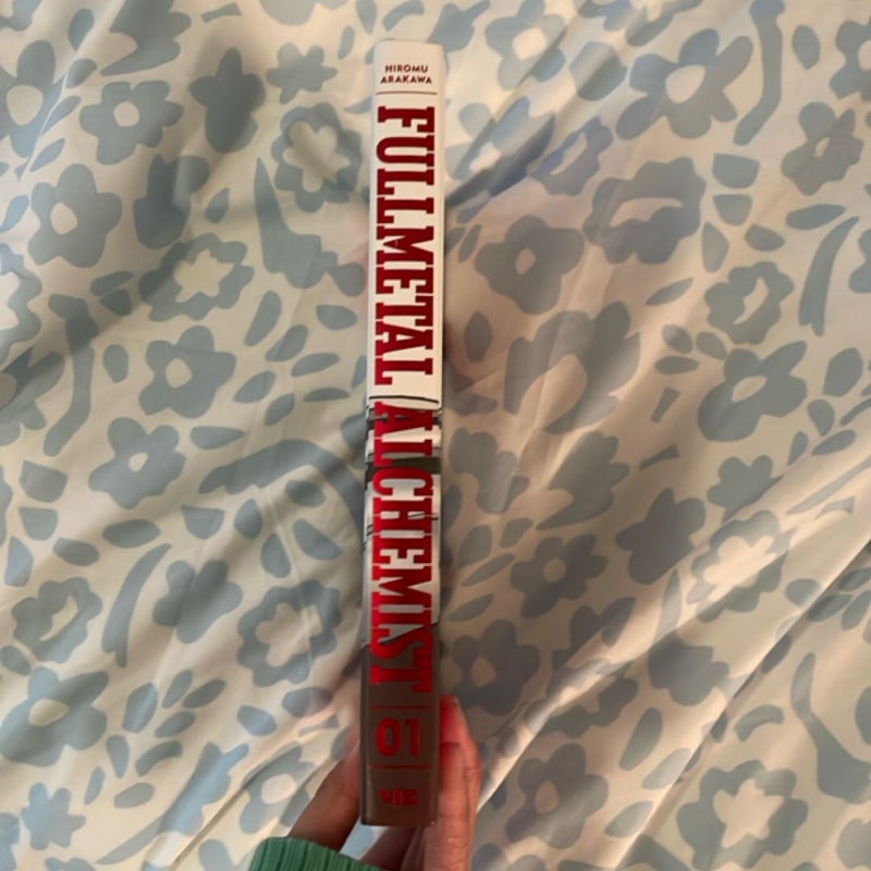 Fullmetal Alchemist: Fullmetal Edition, Vol. 1