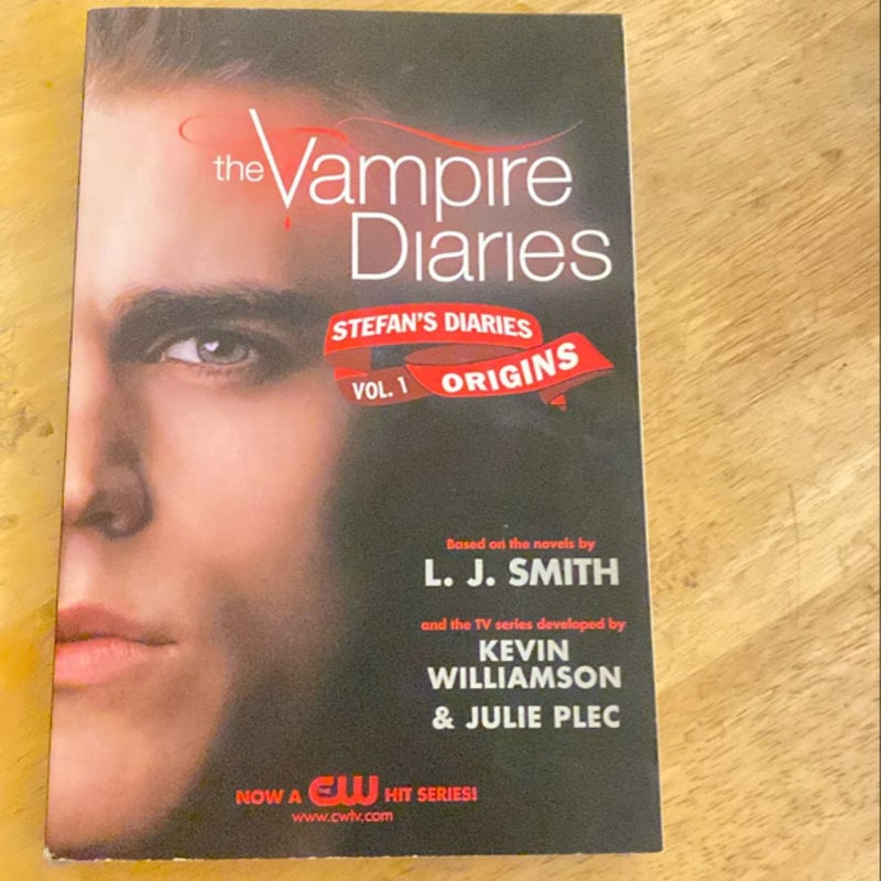 The Vampire Diaries: Stefan's Diaries #1: Origins