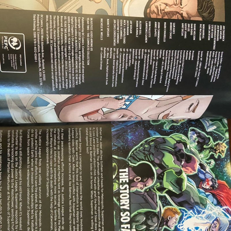 Injustice: Gods among Us: Year Two the Complete Collection