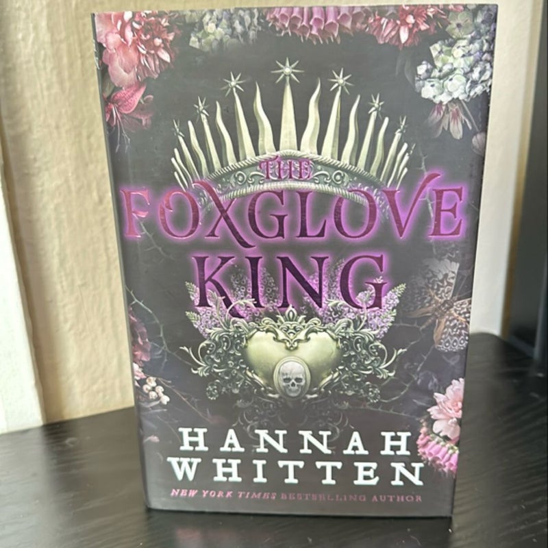 The Foxglove King (fairyloot signed edition) 