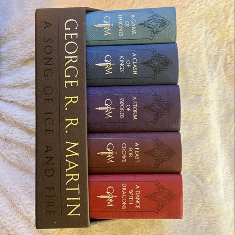 George R. R. Martin's a Game of Thrones Leather-Cloth Boxed Set (Song of Ice and Fire Series)