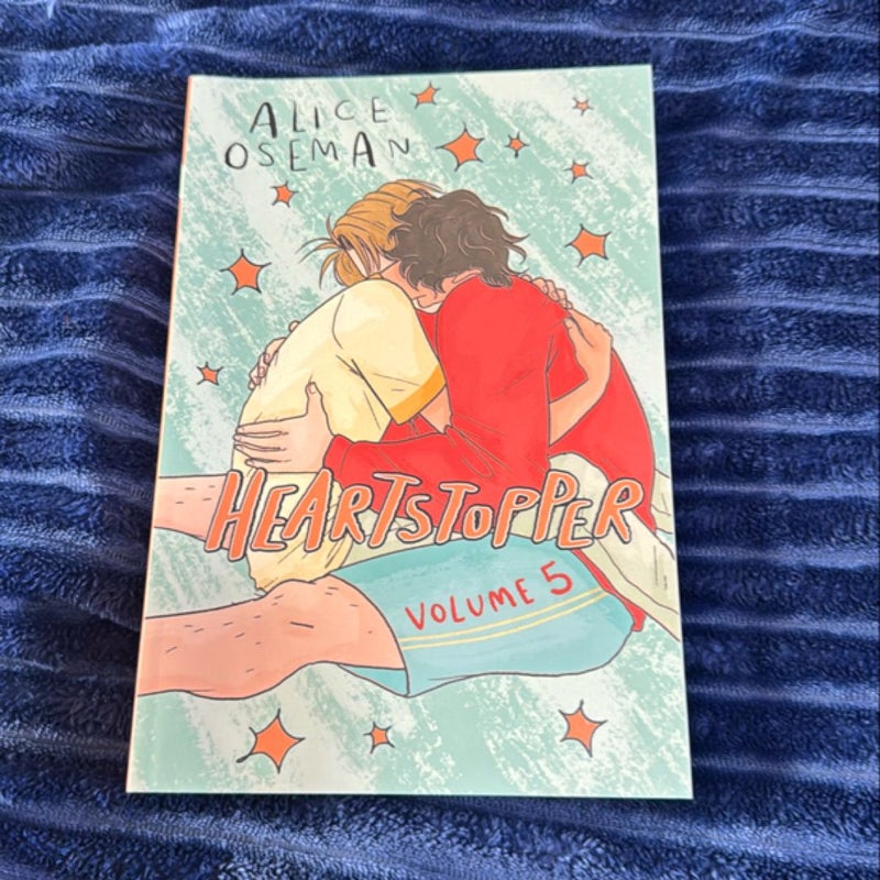 Heartstopper #5: a Graphic Novel