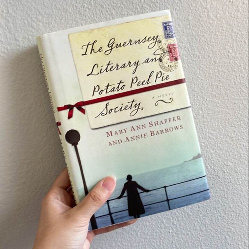 The Guernsey Literary and Potato Peel Pie Society